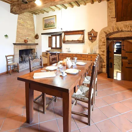 Pet Friendly Apartamento Gualdo Cattaneo